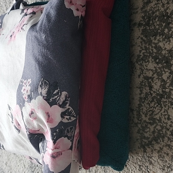 Bundle 3 long sleeve sz M tops lole, Orb - Picture 5 of 5